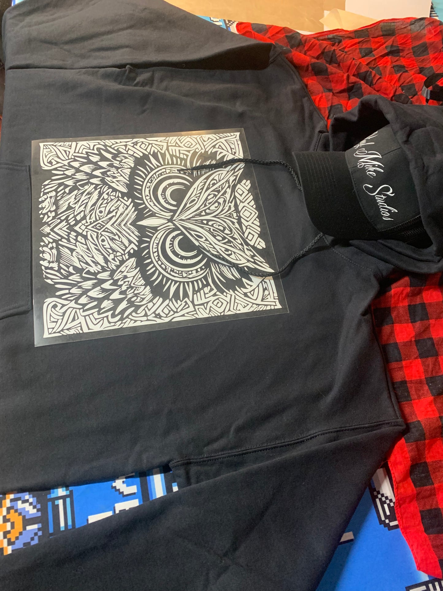 Captivating Owl Graphic T-shirt Design